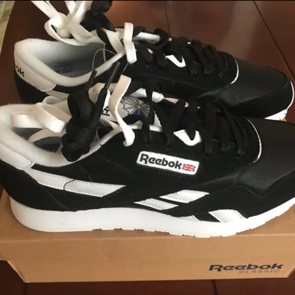Men’s Black & White Classic Reebok